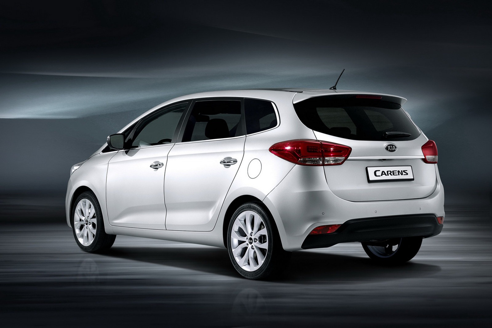 Video Kia Carens 2013 Espia Carros